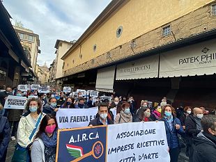 bar-e-ristoranti-lattesa-si-allunga