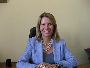 primo-giorno-di-lavoro-a-firenze-per-il-prefetto-laura-lega