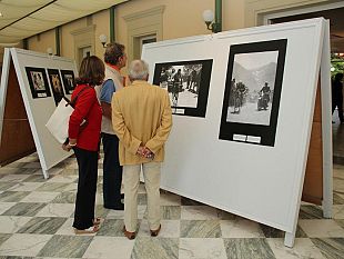b209031705-forte-dei-marmi-a-villa-bertelli-la-mostra-tre-uomini-d-oro