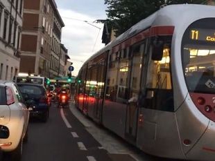 tramvia-carotaggi-per-la-verifica-asfalto-lungo-la-linea3