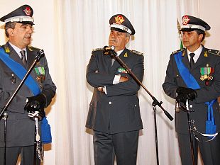 guardia-di-finanza-a-firenze-arriva-de-gennaro