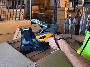 porto-di-livorno-frode-delle-scarpe-sequestrate-3500-paia