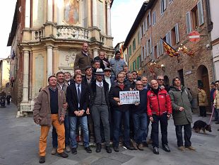 calendari-2016-senza-veli-con-ironia-e-per-solidarieta