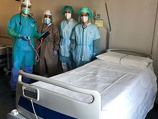 solidarieta-a-chi-lavora-in-trincea-presidi-dei-sindacati-negli-ospedali-toscani