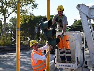 rimosso-il-semaforo-allingresso-della11