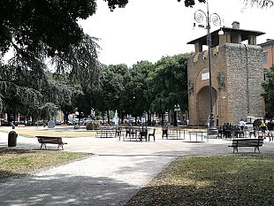 liberta-firenze-cena-in-piazza-lo-spazio-restituito-alla-citta