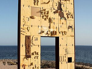 la-porta-deuropa-a-lampedusa-patrimonio-di-tutte-e-di-tutti