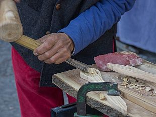 fierucola-dei-legnaioli-in-piazza-ognissanti