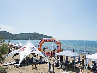 outdoor-sports-festival-conquista-il-golfo-di-baratti