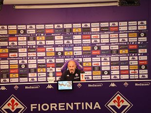 italiano-pretende-fiducia