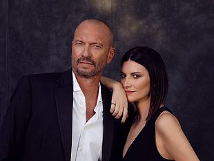 laura-pasini-e-biagio-antonacci-in-concerto-insieme