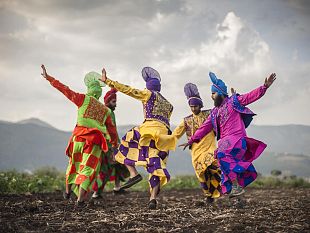 il-caporalato-in-musica-allo-stensen-il-film-evento-the-harvest