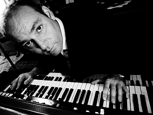 b203221755-music-park-james-taylor-quartet-in-concerto