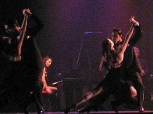 a807151420-florence-dance-festival-summer-2008-tango-il-16-luglio-ore-21-15-al-parco-di-villa-solaria-sesto-fiorentino