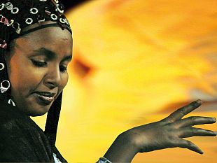 b203032131-liberazione-oggi-per-rossella-urru