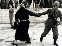 a611011514-la-storia-d-italia-attarverso-gli-scatti-dei-fotoreporter