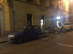 bomba-a-firenze-sequestrata-sede-anarchica-con-un-blitz