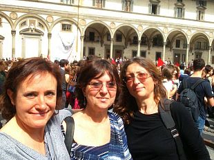 firenze-la-manifestazione-della-scuola-in-piazza-santissima-annunziata