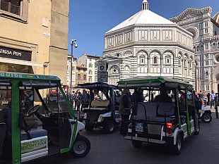 firenze-smart-e-turistica-ma-non-tollera-riscio-elettrici-e-velocipedi