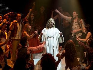 jesus-christ-superstar-il-musical-di-andrew-lloyd-webber-e-tim-rice-nel-cartellone-della-xxi-stagione-del-teatro-verdi