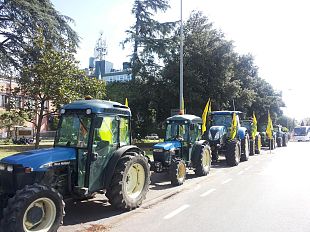 agricoltori-von-der-leyen-ci-ripensa