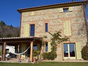 toscana-da-case-cantoniere-ad-abitazioni-in-vendita-sul-web