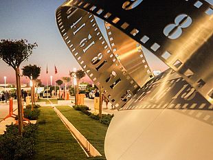 pisa-il-litorale-cambia-volto-le-foto-di-piazza-belvedere-a-tirrenia