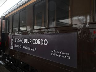 a-firenze-santa-maria-novella-il-treno-del-ricordo-2024