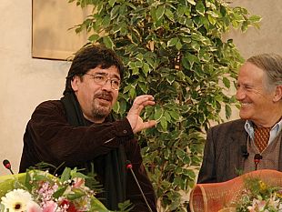 luis-sepulveda-al-caffe-della-versiliana-un-meeting-speciale