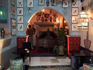 da-za-za-sembra-dessere-a-villa-stibbert