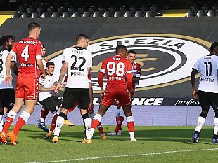 una-brutta-fiorentina-pareggia-con-lo-spezia