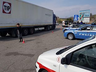 sicurezza-stradale-oggi-la-quarta-puntata-delloperazione-si-esce-sicuri