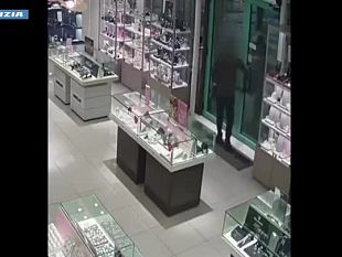 rapina-in-una-gioielleria-a-firenze-due-arresti