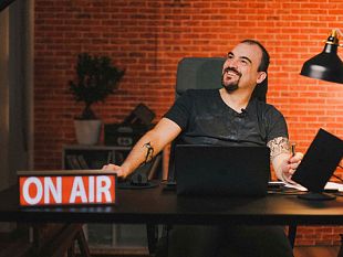 allo-student-hotel-va-in-scena-domani-la-prima-giornata-del-bright-festival