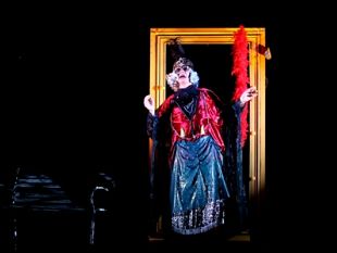 la-tragicommedia-queen-lear-dal-22-al-27-gennaio-al-teatro-fabbricone-di-prato