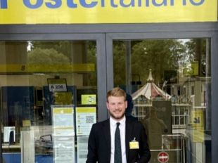 io-giovane-consulente-finanziario-amo-il-mio-lavoro