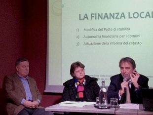 b302051548-elezioni-2013-ecco-cosa-chiedono-ai-politici-i-comuni-toscani