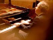 a504121427-con-schiff-che-suona-beethoven-si-chiude-la-stagione-degli-adm-il-17-aprile-al-teatro-della-pergola-ore-21