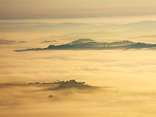 b309131452-andrea-rabissi-vince-il-premio-casato-prime-donne-2013