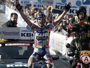 b309221319-ciclismo-a-firenze-andrea-tafi-spero-in-vincenzo-nibali