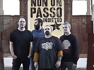 curre-curre-guaglio-20-anni-dopo