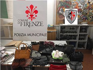 abusivismo-sequestri-al-mercato-di-viale-fanti
