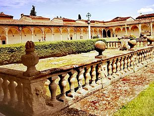 certosa-del-galluzzo-il-chiostro-grande-come-una-favola