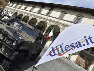 forze-armate-a-firenze-dei-bambini-arrivederci-al-2020