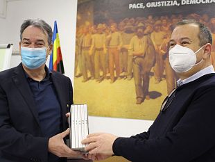 m-di-scurati-nella-case-del-popolo-toscane