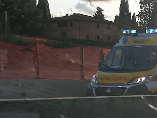 chiusa-nel-tardo-pomeriggio-lautostrada-del-sole