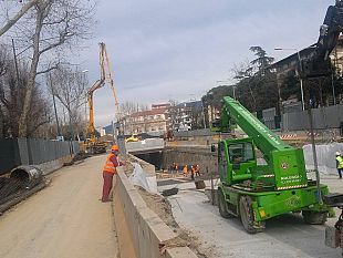 tramvia-binari-da-smontare-alla-fortezza