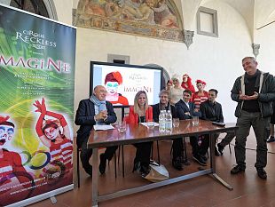 natale-con-cirque-reckless-per-la-prima-volta-a-firenze
