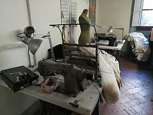 antica-sartoria-teatrale-a-firenze-solidarieta-alla-notizia-della-chiusura