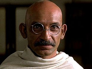 mercoledi-intitolazione-di-un-ponte-di-firenze-a-mohandas-karamchand-gandhi